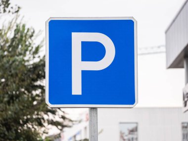 Dikdörtgen plakalı 