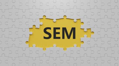 SEM sembolü. SEM kavramına göre, kayıp parçaları ve blokları olan beyaz yapboz parçaları üzerinde arama motoru pazarlaması. İş ve arama motoru pazarlama - SEM konsepti. Alan 3D görüntüsünü sarı arkaplana kopyala.