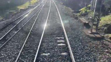 Tren rayları. Sübjektif bakış açısı. Seyahat, 