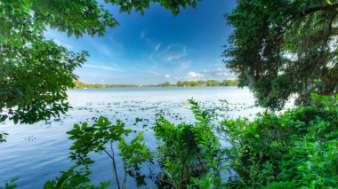 Florida 'daki Winter Park Miras Parkı göl manzarası