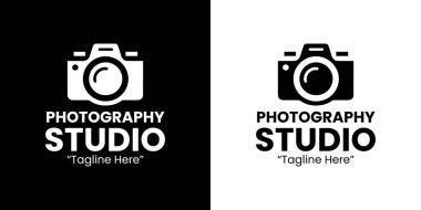 Minimalist Kamera Simgesi ile Modern Fotoğraf Stüdyosu Logosu