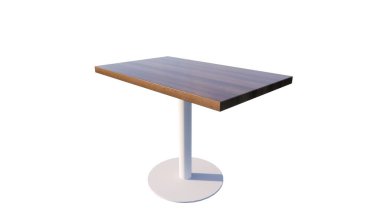 masa ve sandalyeler beyaz zemin üzerine izole