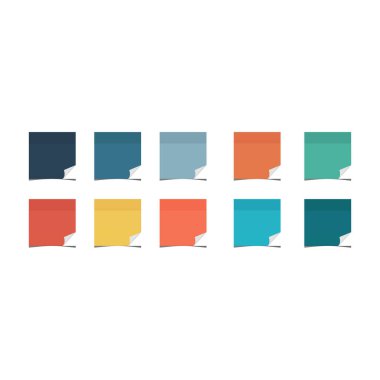 Beyaz arkaplandaki yapışkan notlar için renkli sayfalar.