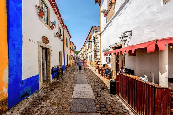 Portekiz 'in Obidos kenti 11 Mayıs 2022' de, Portekiz 'in Bidos-A Estremadura eyaletine bağlı Pedro e Sobral da Lagoa bölgesinde bulunan ve iyi korunmuş bir ortaçağ şatosudur..