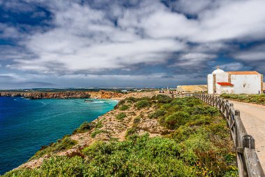 Sagres, Portekiz 28 Mayıs 2022: Sagres Okulu 'ndan kalanlar, Algarve' deki İber Yarımadası 'nın güneybatı ucu olan St. Vincent Burnu yakınlarındaki Sagres Sarayı olarak da bilinir..
