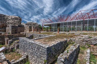 Coimbra, Portekiz 7 Mayıs 2024: Bu Conmbriga kalıntıları Portekiz 'de kazılmış en büyük Roma yerleşimlerinden biridir ve 1910 yılında bir Ulusal Anıt olarak sınıflandırılmıştır..
