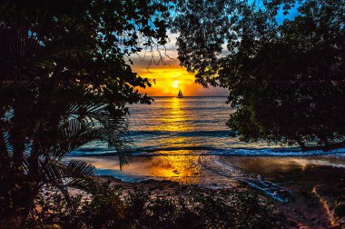 Bridgetown, Barbados 09-15 Ekim 2010: Barbados 'ta Güzel Gün Batımı.