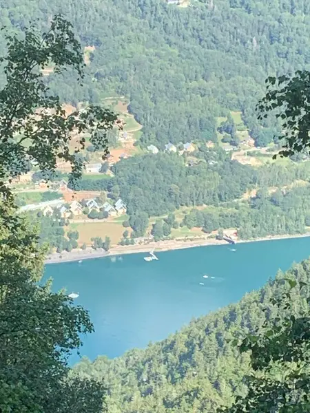Lac du Verney, Allemand, Fransız Alpleri, Fransa, yaz çekimi.