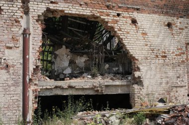 Karşılaştığım en ilginç yıkılmış duvarlar, eski evler ve binalar..