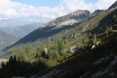 Mont Blanc Vadisi. Fransa-İsviçre-İtalya.