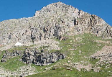 Alpler vadileri. Çoğunlukla Vanoise Vadisi, Fransa 'da çekildi. 7 günlük yürüyüş mesafesinde çekilmiş.. 