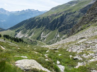 Alpler vadileri. Çoğunlukla Vanoise Vadisi, Fransa 'da çekildi. 7 günlük yürüyüş mesafesinde çekilmiş.. 