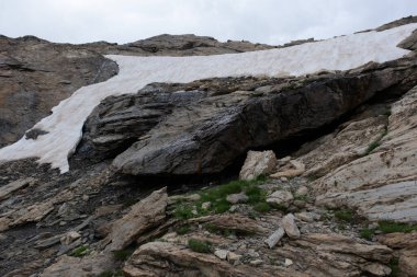 Alpler vadileri. Çoğunlukla Vanoise Vadisi, Fransa 'da çekildi. 7 günlük yürüyüş mesafesinde çekilmiş.. 