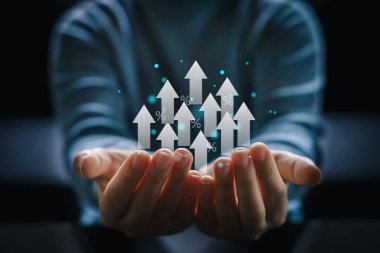 İnsan eliyle okçuluk sektörü finansal yatırım grafiği, iş büyümesi, para, borsa, tablo, faiz oranı, yatırım, fonlar, yüzde komisyon, bankacılık, pazarlama, kâr