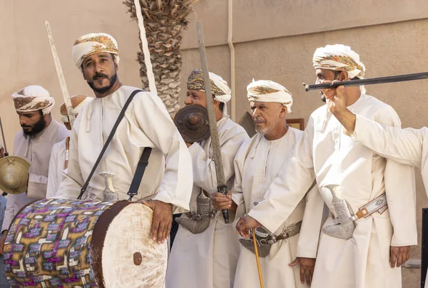 Nizwa Omã Dezembro 2022 Música Tradicional Omani Reunião Artistas Dança — Fotografia de Stock