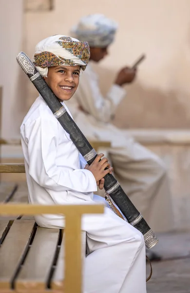 Nizwa Oman Décembre 2022 Les Chanteurs Danseurs Traditionnels Omani Rassemblent — Photo