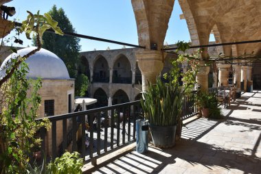 Great Inn-Byk Han is the largest caravansarai on the island of Cyprus, North Nicosia .It was built by the Ottomans in 1572. There are several courtyard cafes and souvenir shops inside the inn.