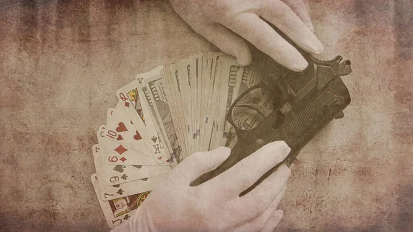 一个女人 戴着白色手套 摸着枪 摸着钱 在桌上打牌 — 图库照片