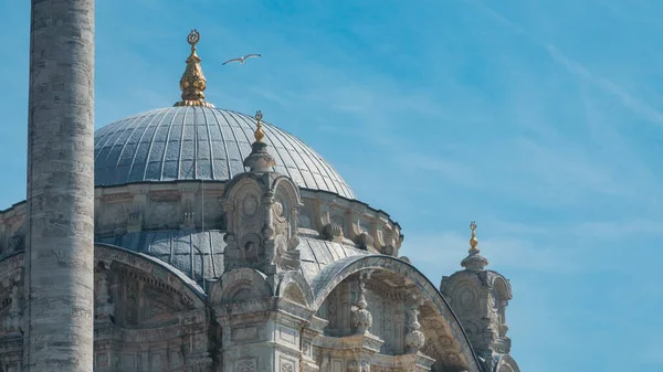 Λεπτομέρεια Του Τζαμιού Ortakoy Επίσης Γνωστή Byk Mecidiye Camii Στην — Φωτογραφία Αρχείου