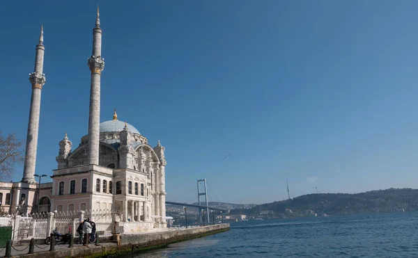 Mesquita Ortakoy Também Conhecida Como Buyuk Mecidiye Camii Besiktas Istambul — Fotografia de Stock