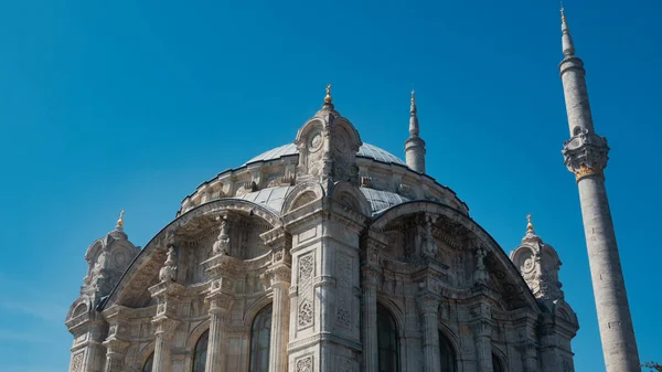 Detalhe Mesquita Ortakoy Também Conhecida Como Byk Mecidiye Camii Beikta — Fotografia de Stock