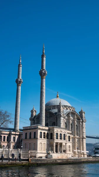 Ortaky Mecset Más Néven Byk Mecidiye Camii Beiktában Isztambulban Törökországban — Stock Fotó