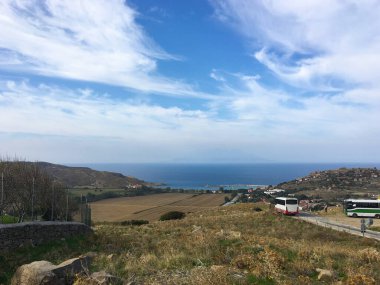 Gkeada Old Bademli (Gliki) köyünden Semendirek Adası ve Kaleky manzarası