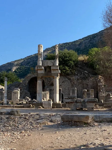 Terraza Domiciano Con Templo Altar Los Emperadores Efeso Antigua Ciudad —  Fotos de Stock