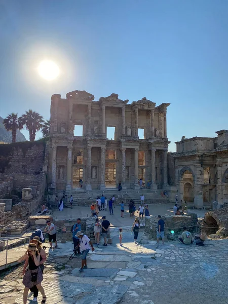 Selcuk Zmir Türkiye Temmuz 2022 Celsus Kütüphanesi Antik Efes Kenti — Stok fotoğraf