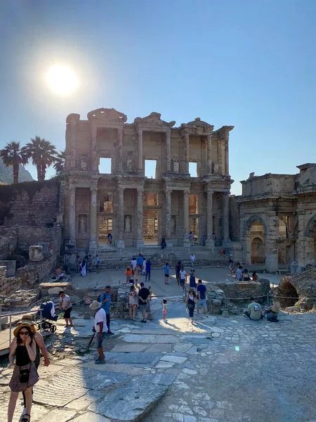Selcuk Zmir Türkiye Temmuz 2022 Celsus Kütüphanesi Antik Efes Kenti — Stok fotoğraf