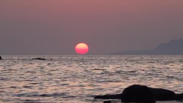 Gokceada Imbros Island Vista Pôr Sol Com Montanhas Ondas Mar — Vídeo de Stock