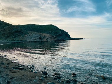 Gökceada, Imbros adasındaki Yıldırım plajının boş manzarası. Yildizkoy, Gökceada 'da popüler bir plajdır. Çanakkale, Türkiye