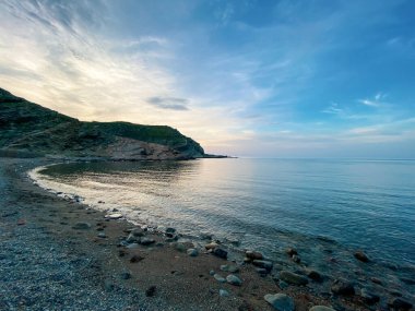 Gökceada, Imbros adasındaki Yıldırım plajının boş manzarası. Yildizkoy, Gökceada 'da popüler bir plajdır. Çanakkale, Türkiye
