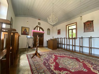 Gökçeada, Çanakkale, Türkiye, 28 Mayıs 2023: Gökçeada 'nın tarihi kiliselerinden biri olan Konstantin ve Helena Kilisesi