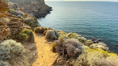 Mavi Körfez (Mavi Koy), Gökceada Yıldız Körfezi 'nin yanındaki su altı milli parkı. Imbros Adası, Canakkale, Türkiye