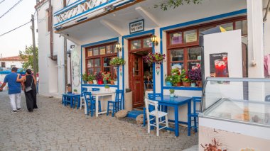 Gökçeada, Türkiye - 5 Ağustos 2023; Tepekoy (Agridia) Göçeada 'nın (Imbros) en ünlü tarihi köyüdür.