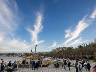 Silivri, İstanbul, Türkiye - 06 Kasım 2023: Silivri (antik Selymbria), İstanbul 'un güneyinde, Marmara Denizi kıyısında yer alan bir turistik bölgedir.