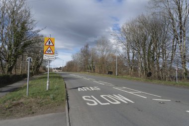 İngiliz ve Galce dillerinde 