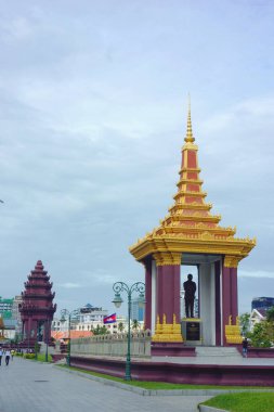 Tayland kralının anıtı.