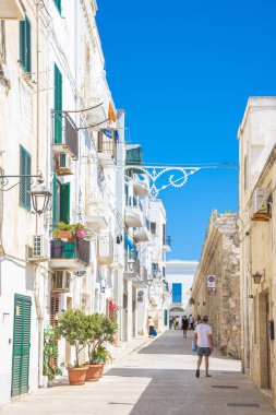 Monopoli'de manzara, Bari Eyaleti, Puglia (Apulia), Güney İtalya.