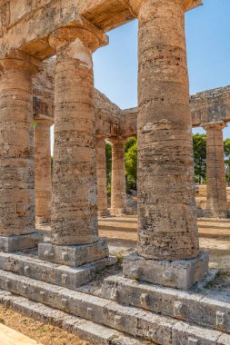 Segesta, Sicilya, İtalya 'daki eski Yunan tapınağı