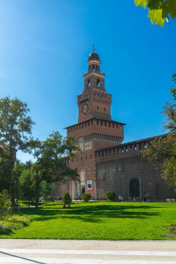 Sforza Kalesi (Castello Sforzesco) Milano, İtalya 'da. Şato 15. yüzyılda Milano Dükü Sforza tarafından inşa edilmiştir..