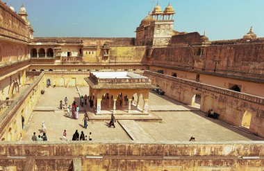 Hindistan 'ın Rajasthan kentindeki Jaipur' daki Amer Kalesi.