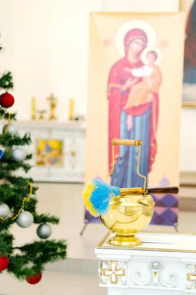 Kyrkkvast Eller Pensel För Vatten Kyrkans Lokaler Städas Före Jul — Stockfoto