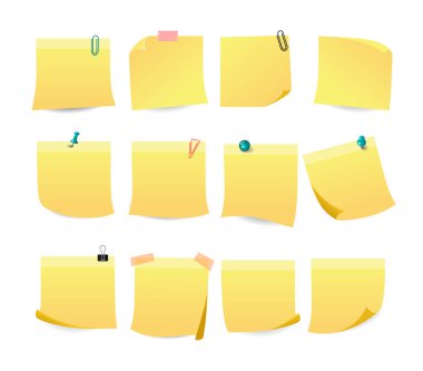 Gerçekçi sarı boş notlar beyaz arkaplanda izole bir koleksiyon oluşturdu. Notepad raptiyeli not kağıtları. Kağıt hatırlatıcı, notlar, yapıştırıcı boş not.