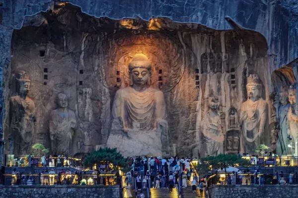 Fengxian Tapınağı 'nın Altın Cemaati