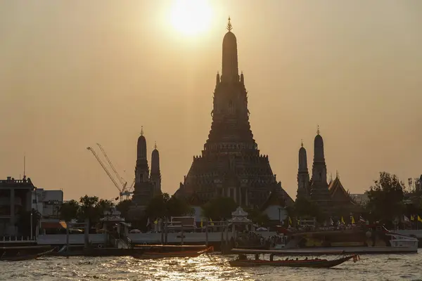 Wat Arun, Tayland, Chao Reynaya nehri
