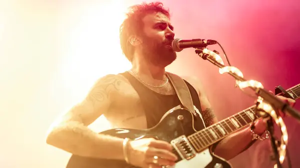 el canijo de Jerez  en concierto