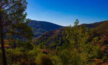 Kıbrıs 'ta dağların havadan görünüşü