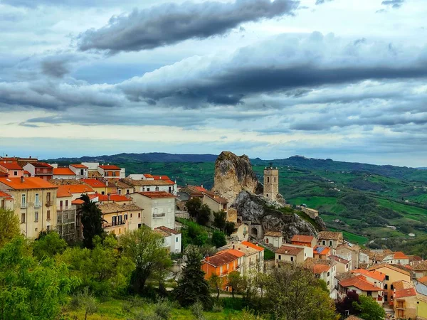 Molise 'deki Pietracupa' nın tarihi merkezi
